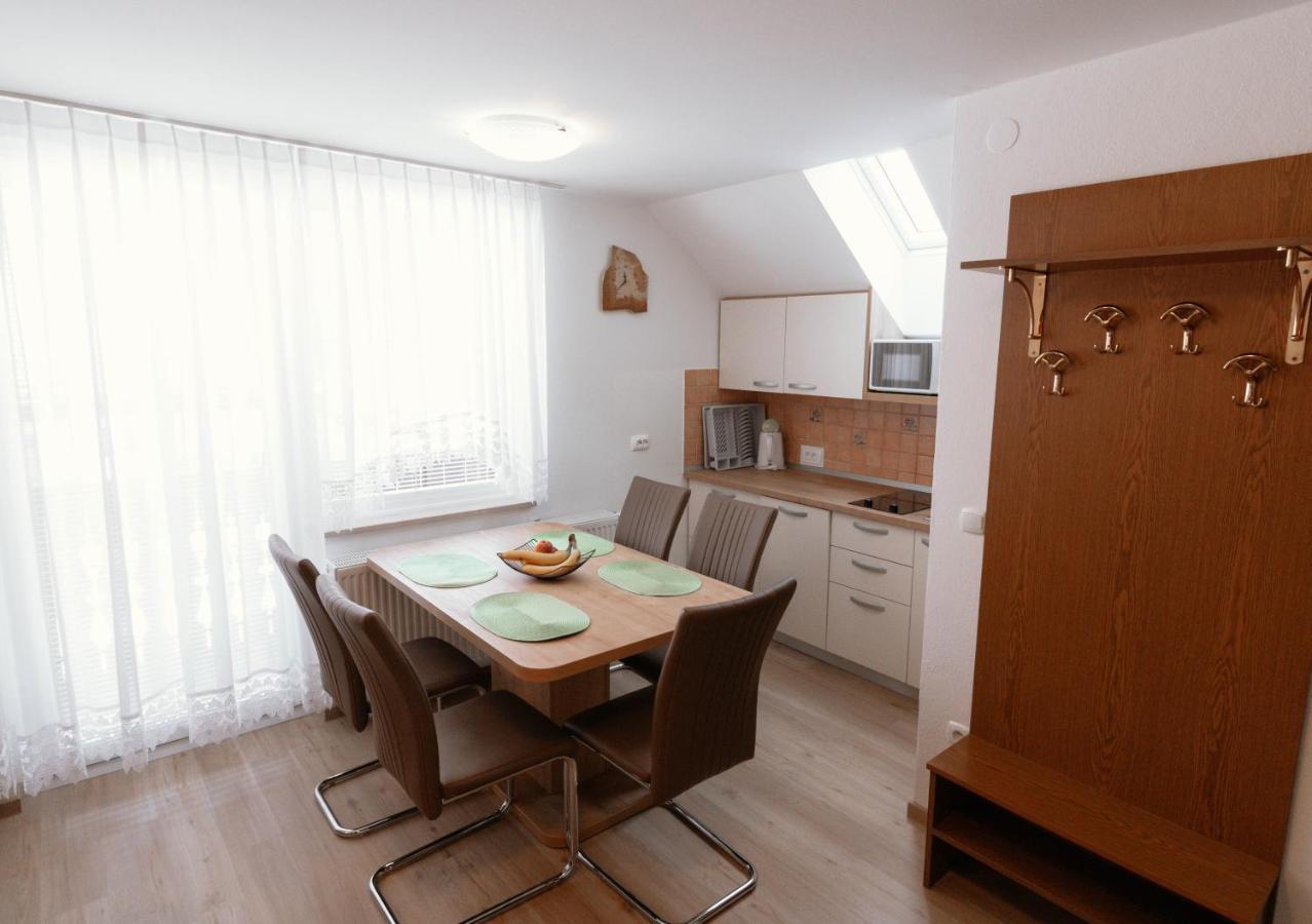 בוהין Apartments & Rooms Malej מראה חיצוני תמונה