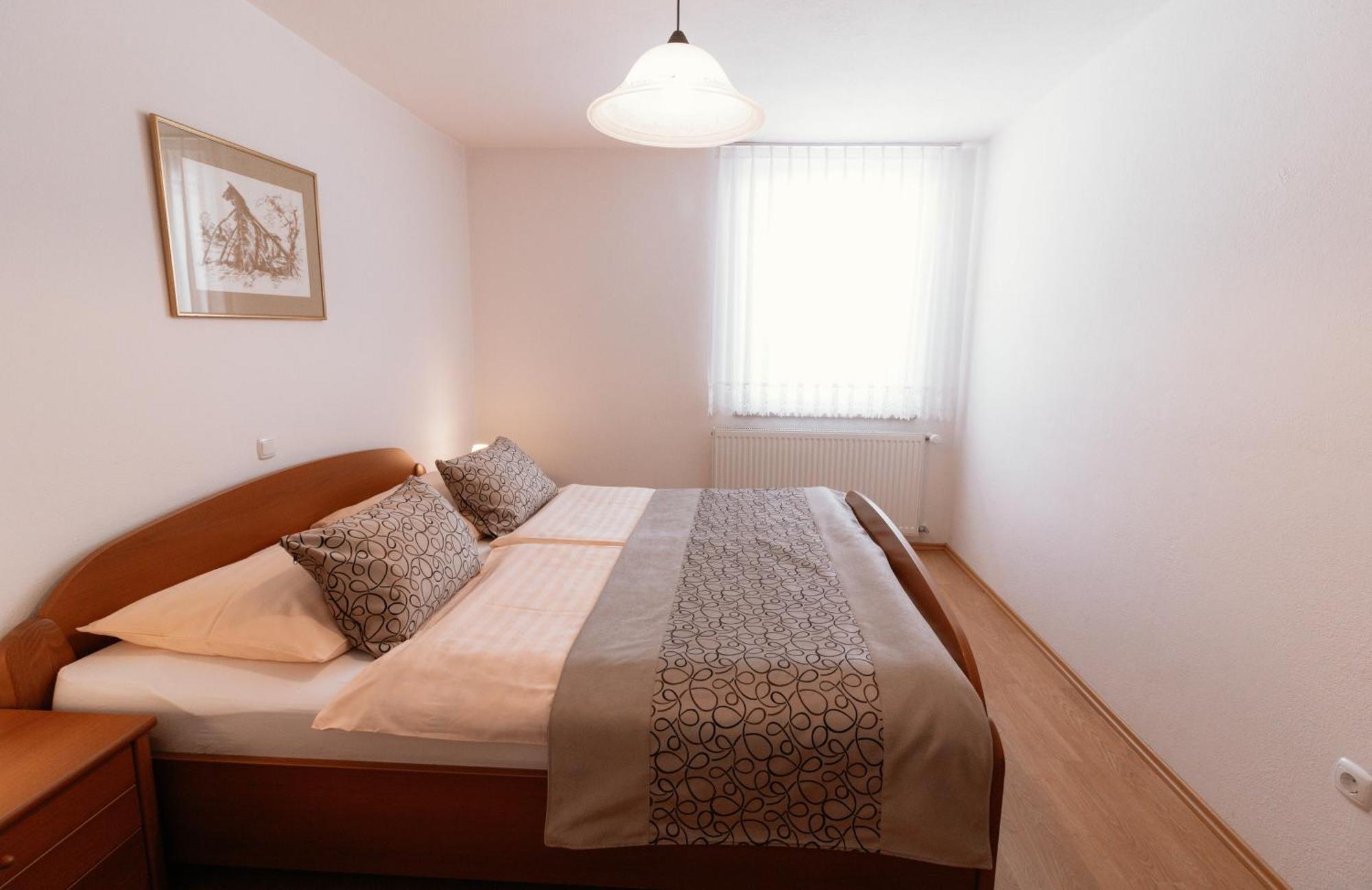 בוהין Apartments & Rooms Malej חדר תמונה